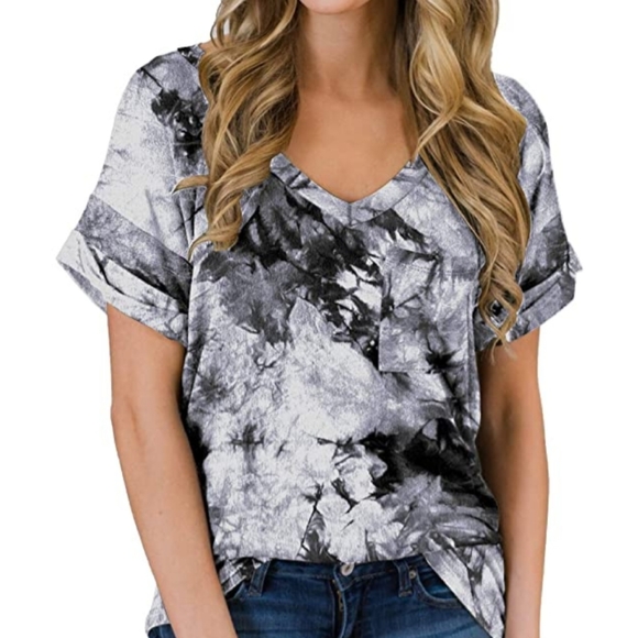 MIHOLL Tops - MIHOLL POCKET TIE DYE TEE